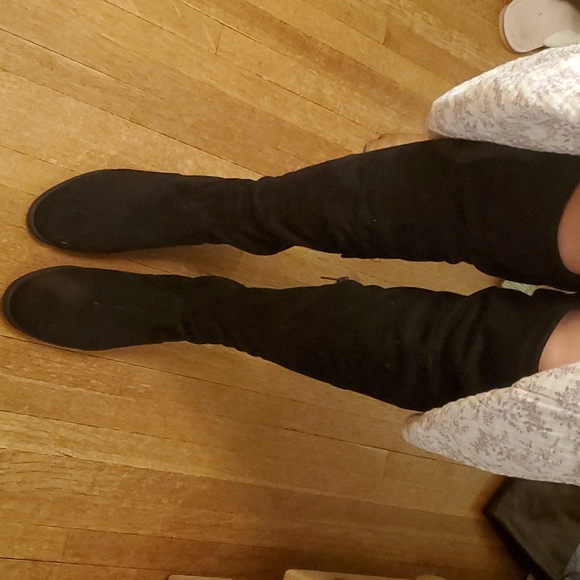 Knee high black suade boots size 7 - Picture 4 of 6